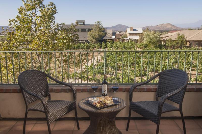 Ponte Vineyard Inn Temecula Exterior photo