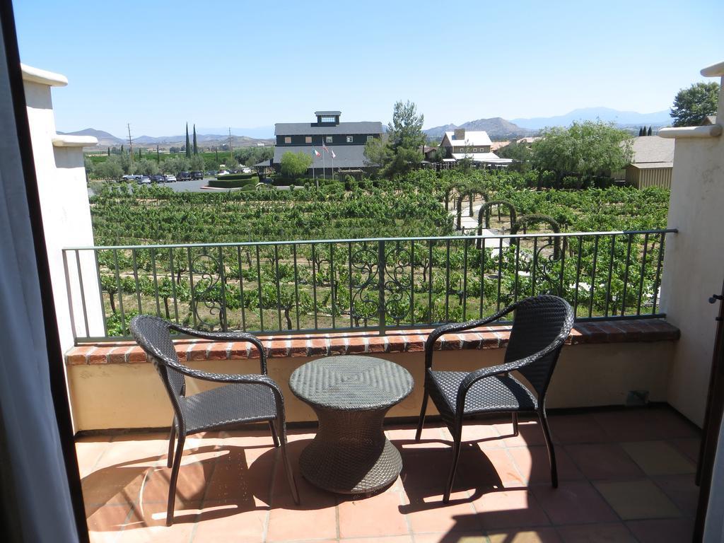 Ponte Vineyard Inn Temecula Exterior photo
